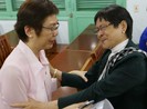 Nghẹn ngào giây phút tìm được người thân