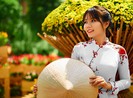 Chuyện mốt của phụ nữ miền Tây