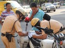 Khi CSGT có cơ hội trục lợi chính sách