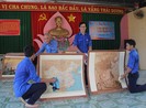Cụ ông 84 tuổi trưng bày tư liệu Hoàng Sa, Trường Sa