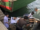 Bác sĩ bất chấp mạng sống ra đảo làm bà đỡ