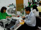 Lãi suất ‘nhảy múa’ khi siết van tín dụng bất động sản