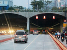 Vì sao bật đèn pha trong hầm đường bộ lại bị xử phạt?