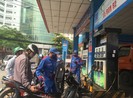 Đủ chiêu trò gian lận móc túi người mua xăng
