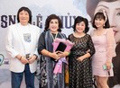 Cô đào Lệ Thủy dễ thương chân chất