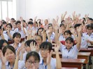 Tranh cãi việc buộc sinh viên mặc đồng phục