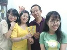 Con gái một bề, cha mẹ vui hơn lượm được vàng