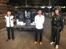 ‘Phong bì, lót tay bao nhiêu cho một kiện hàng?’
