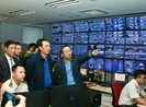Thứ trưởng kiểm tra sân bay ngày cận tết