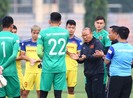 Có thể hoãn trận Malaysia - Việt Nam, ông Park thở phào