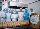 Tri ân y, bác sĩ tuyến đầu chống dịch