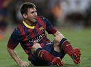 Messi và Ronaldo giảm lương giúp CLB trong cơn khủng hoảng