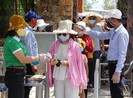 Người Việt ‘cứu’ du lịch Việt