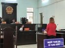Ly kỳ vụ tát, tạt sơn để đánh ghen