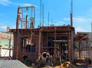 Sống ổn định trên đất ở, vẫn phải xây nhà tạm
