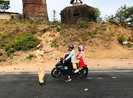 Nhiều người tìm cách rời khỏi Đà Nẵng bất thành