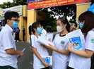Chấm thi tốt nghiệp THPT: Điểm văn khá ổn
