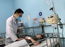 Sốt xuất huyết tăng, nhiều trẻ biến chứng sốc