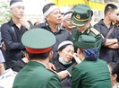 Tiễn các anh về với đất mẹ