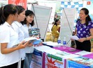Xuất khẩu lao động: Lo quyền lợi cả khi đi và về