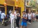 Khai khống khách Trung Quốc, hai homestay bị phạt