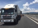 Ô tô tải tông xe đầu kéo trên cao tốc Đà Nẵng - Quảng Ngãi