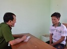 Say rượu cầm dao đến nhà hàng xóm đâm 2 phụ nữ