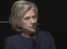 Bà Clinton cam kết đẩy ông Trump khỏi Nhà Trắng