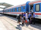 Dừng đôi tàu Bắc-Nam vì vắng khách