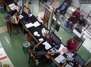 Làm bằng giả để đánh lừa gia đình, bị phường phát hiện