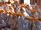 Giáo hội Phật giáo yêu cầu tăng ni cả nước cấm túc tại chùa