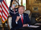 Đêm Giáng sinh, ông Trump chỉ trích bà Pelosi và đảng Dân chủ
