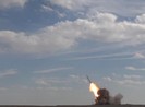 Iran công bố tên lửa mới giữa cáo buộc thử vũ khí hạt nhân