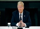 Ông Trump nói sẽ không cắt tiền hay giải thể cảnh sát