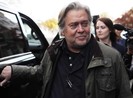 Cựu cố vấn của ông Trump bị bắt với cáo buộc lừa đảo
