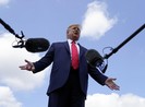 Chưa tiền lệ: Ông Trump tính bỏ 100 triệu USD tái tranh cử