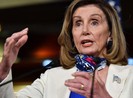 Chủ tịch Hạ viện Mỹ Pelosi đưa ra dự luật bãi nhiệm tổng thống