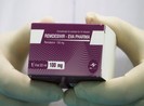 Thuốc ông Trump từng dùng được FDA cấp phép điều trị COVID-19
