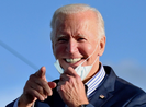 Bị ông Biden nhầm tên là 'George Bush', ông Trump chớp cơ hội