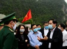 Hàng nghìn xe tắc trên cửa khẩu, lãnh đạo 3 bộ cấp tốc thị sát
