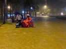 Khẩn: Yêu cầu đảm bảo hệ thống đê điều ở Nghệ An, Hà Tĩnh