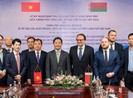 Việt Nam - Belarus tháo gỡ khó khăn cho liên doanh ô tô