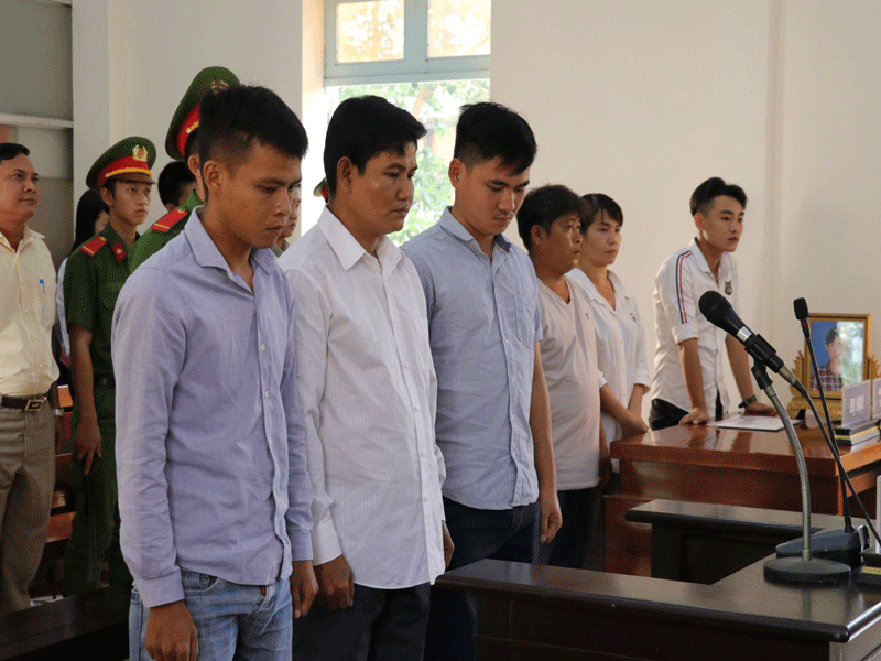 Hoãn phúc thẩm lần 2 vụ quản giáo đánh chết phạm nhân 17 tuổi