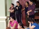 Môi giới trả 47.000 USD cho gia đình cô gái 19 tuổi đi Anh?