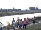 Ba học sinh rủ nhau tắm sông, một em 11 tuổi tử vong