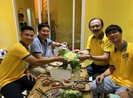 Sau lễ đính hôn, Công Phượng bán cà phê Ông Bầu