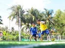 Vui khỏe với lớp bóng đá Lê Thanh Phong