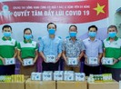 Dầu tràm Cung Đình và cầu thủ Đông Triều chung tay từ thiện