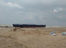 3 thuyền viên lênh đênh trên tàu chết máy ngoài biển