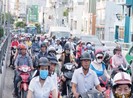Hạn chế lưu thông trên đường Khánh Hội, quận 4